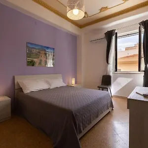 https://center-holiday.sicilyhotelsitaly.net