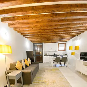  Appartement Isa Lovely In Italie